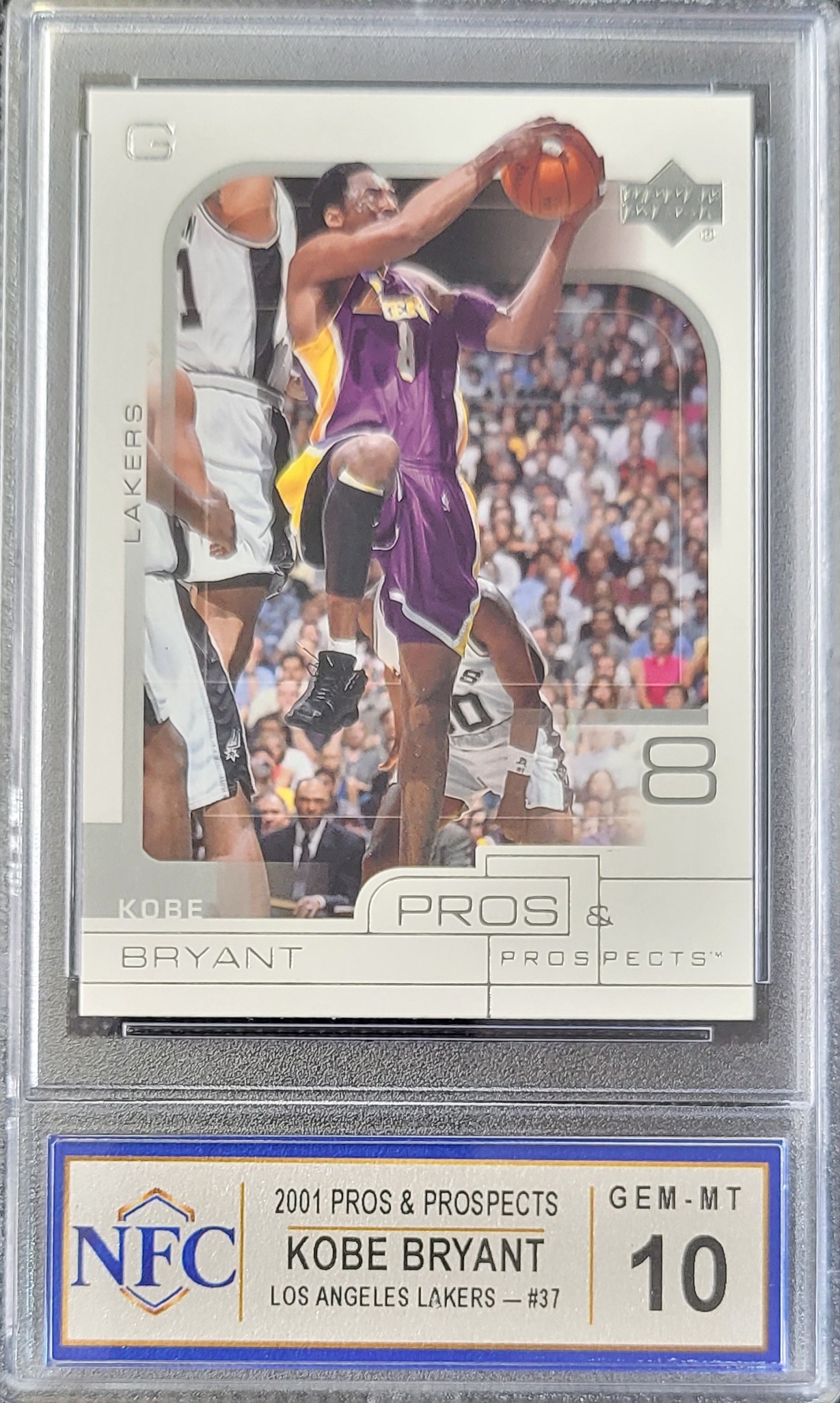 2001 KOBE BRYANT Graded NFC GEM-MT 10